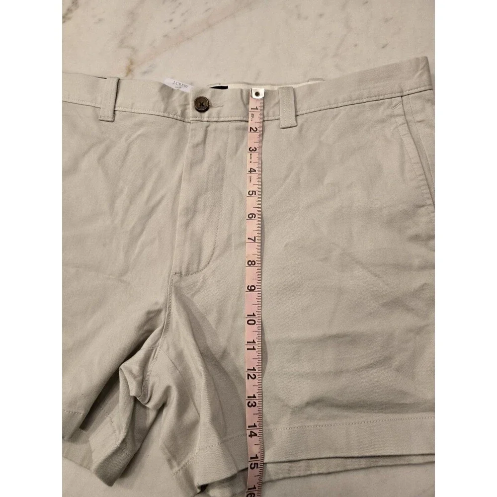 J. Crew NWT 5in Flex Chino Light Khaki Shorts Size 38 Mens Flat Front Casual